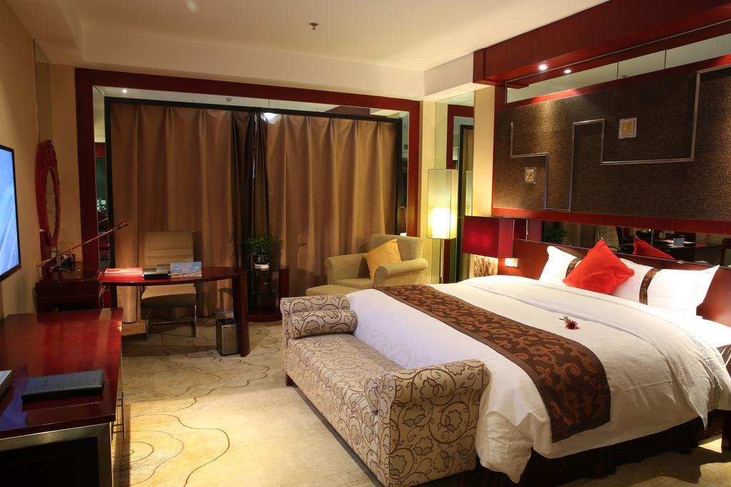 Grand Soluxe Hotel Dunhuang Exterior foto